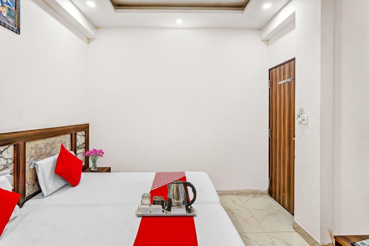 Oyo 88326 Hotel Cloud 9 New Delhi Eksteriør bilde